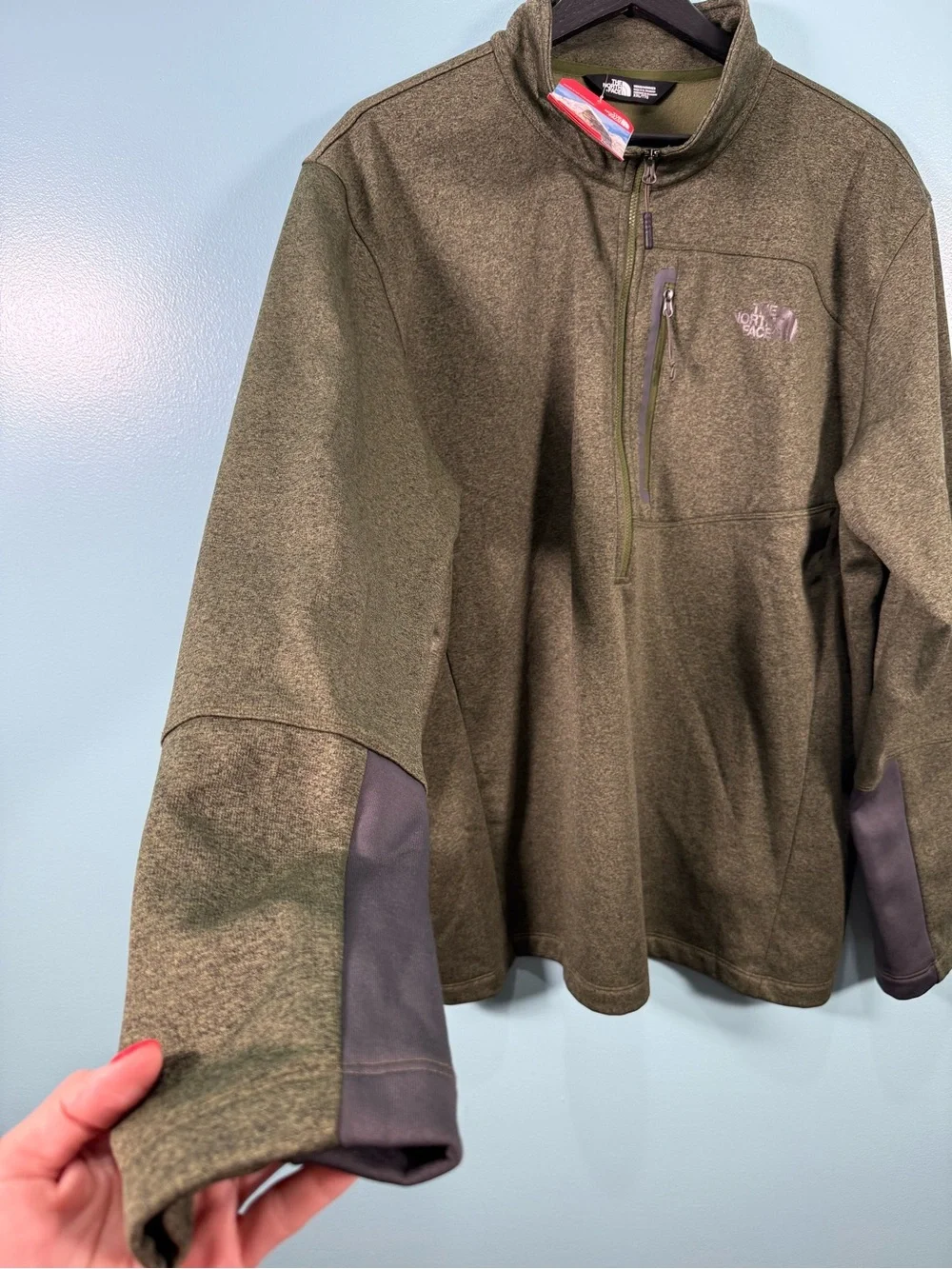 The North Face Men's Olive Green Zip-Up Fleece Pullover